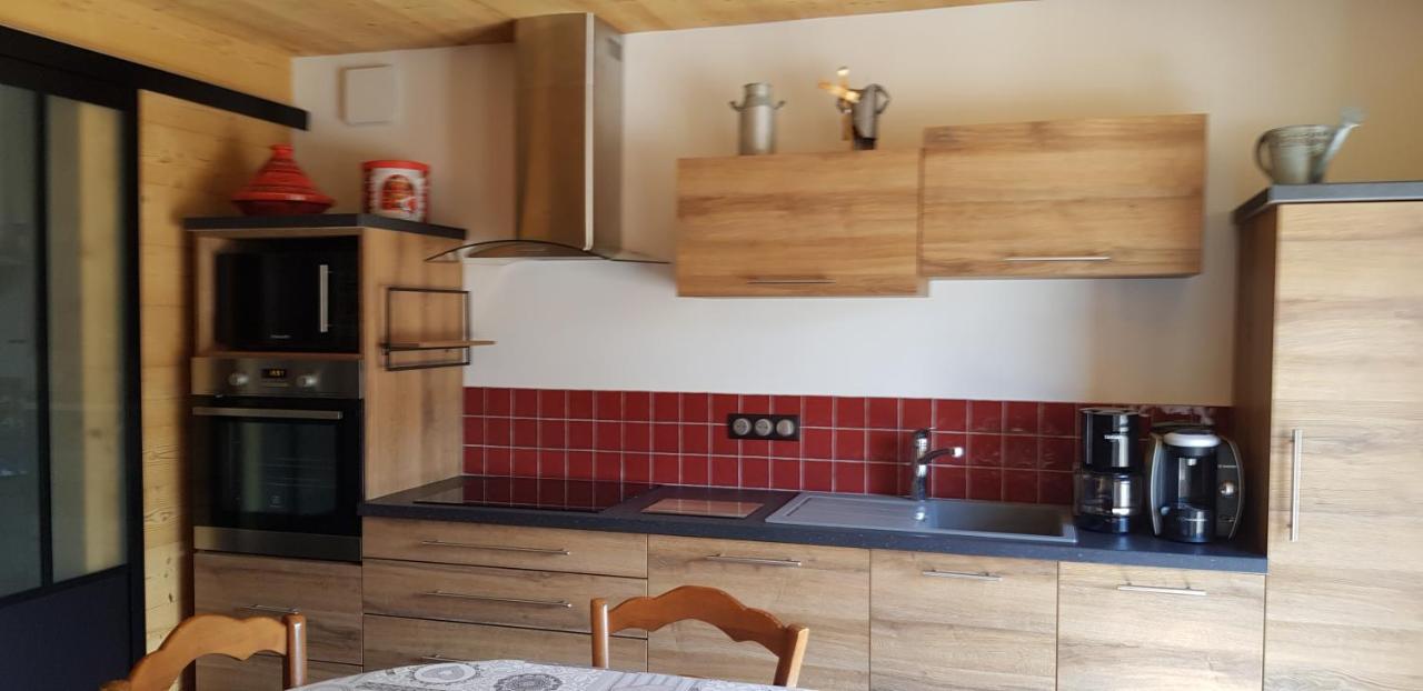 Appartement Cosy Face Aux Aravis ル・グラン・ボルナン エクステリア 写真