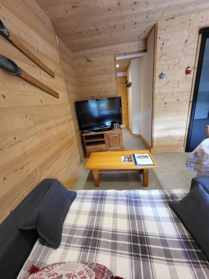 Appartement Cosy Face Aux Aravis ル・グラン・ボルナン エクステリア 写真
