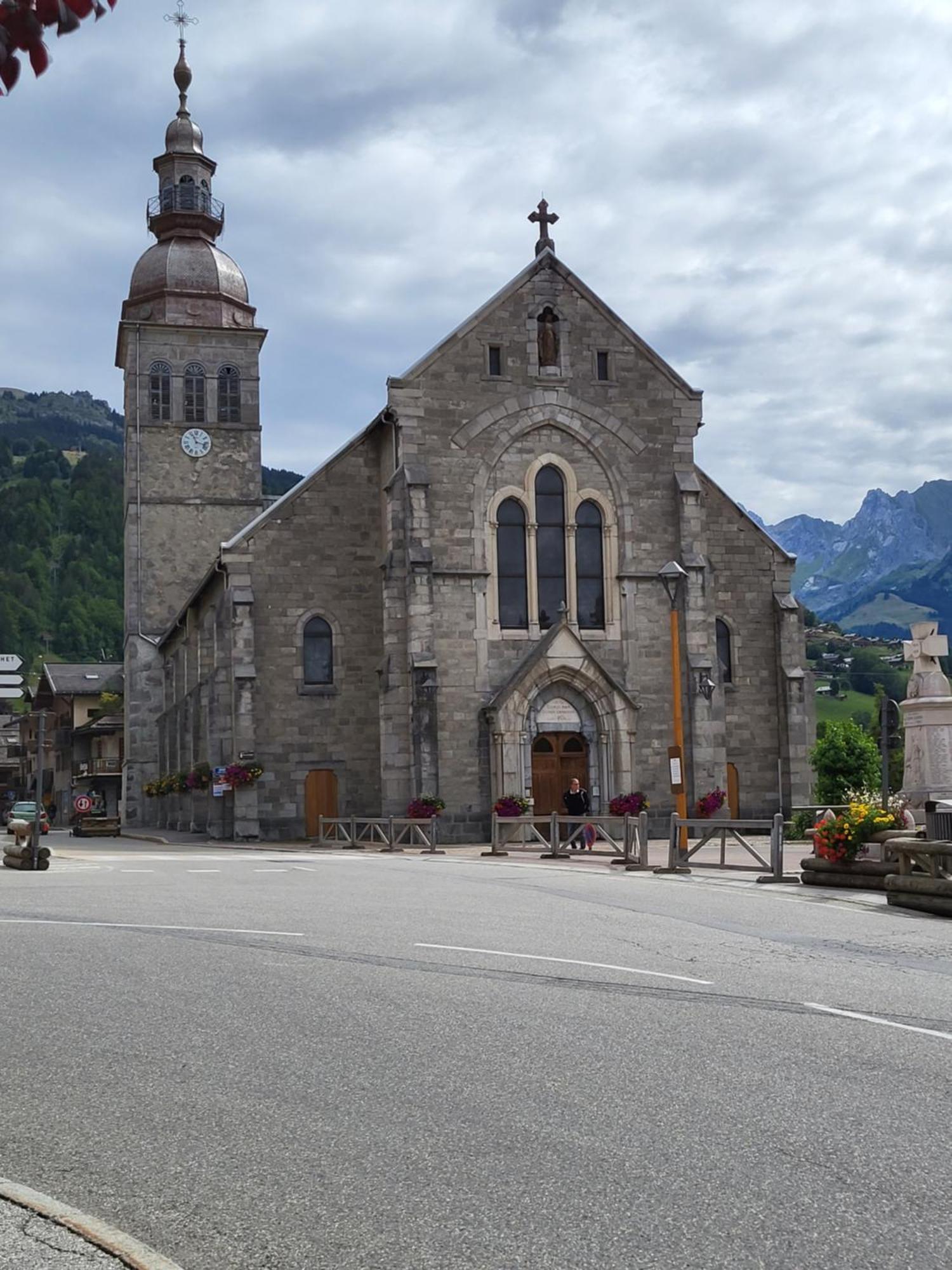 Appartement Cosy Face Aux Aravis ル・グラン・ボルナン エクステリア 写真
