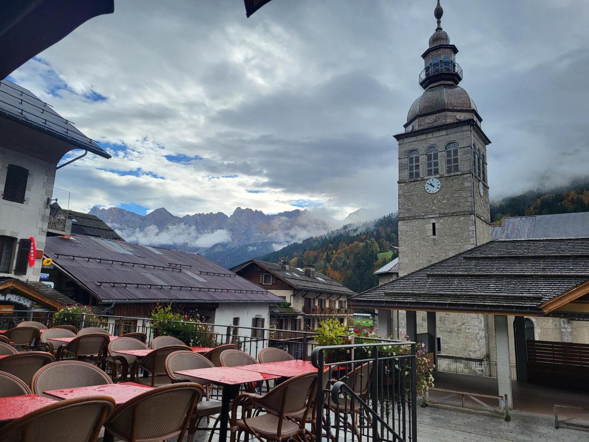 Appartement Cosy Face Aux Aravis ル・グラン・ボルナン エクステリア 写真